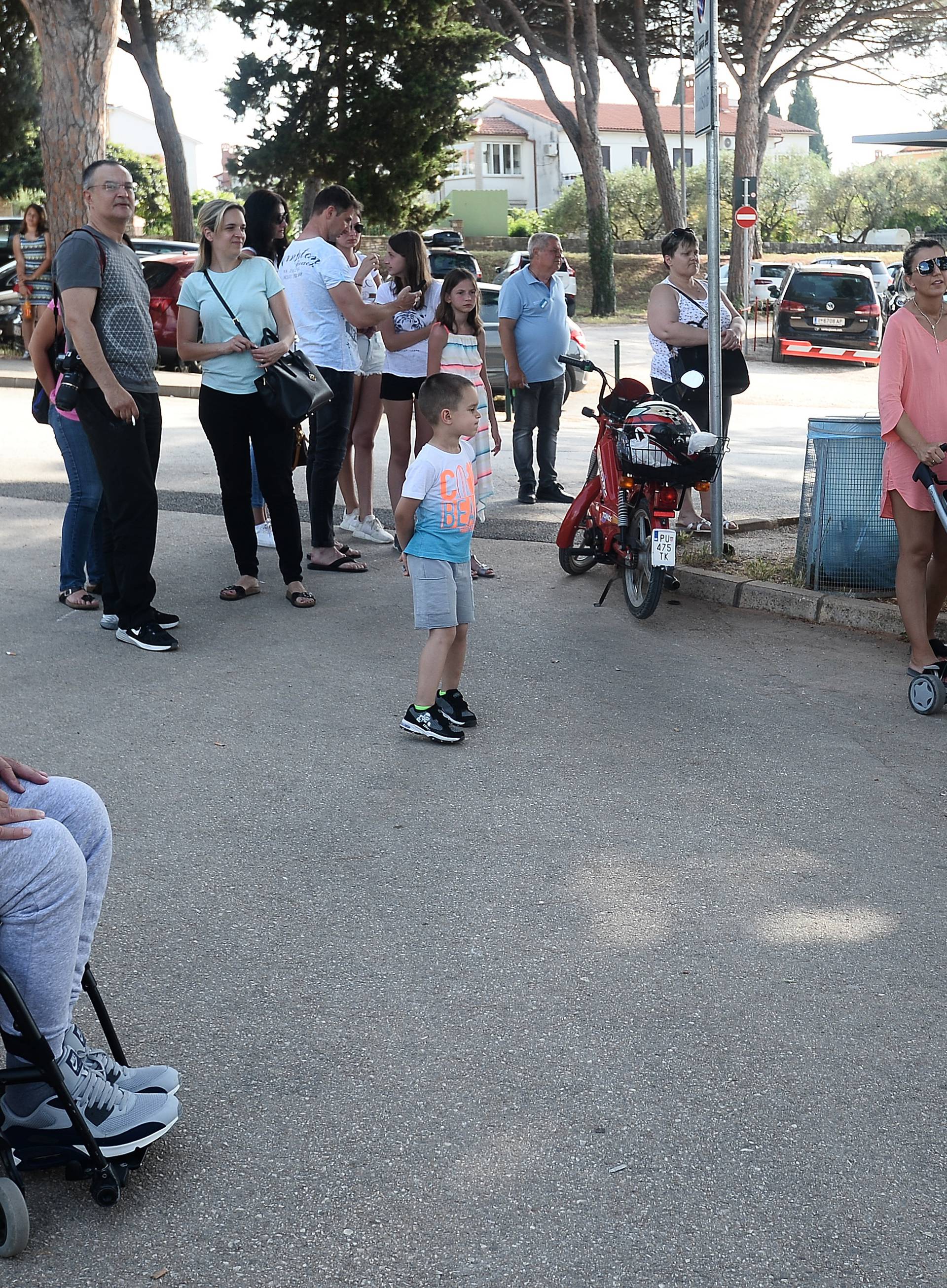 Konačno svi zajedno! Modrić je stigao zadnji i dobio ovacije...