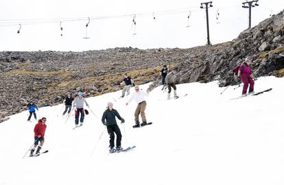 Mid-summer ski, Glencoe