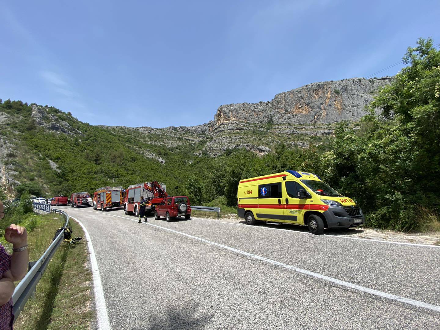 Našli vojni helikopter koji je pao kod Drniša: Dvoje mrtvih