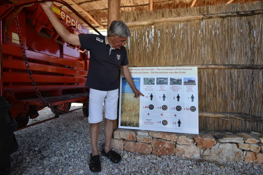 Silvio je naš kralj traktora: U kolekciji ima Ferrari, Porsche...