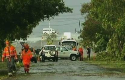 Australija: Vlasti su evakuirale tisuće ljudi zbog ciklona Yasi
