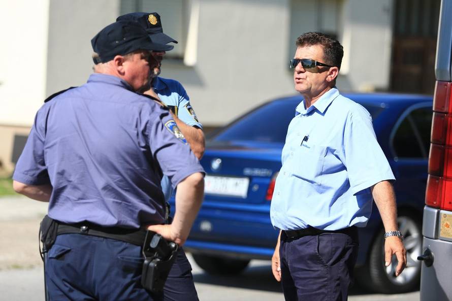 Ravnatelj: Ispratio sam ih na ljetovanje, no neće se vratiti