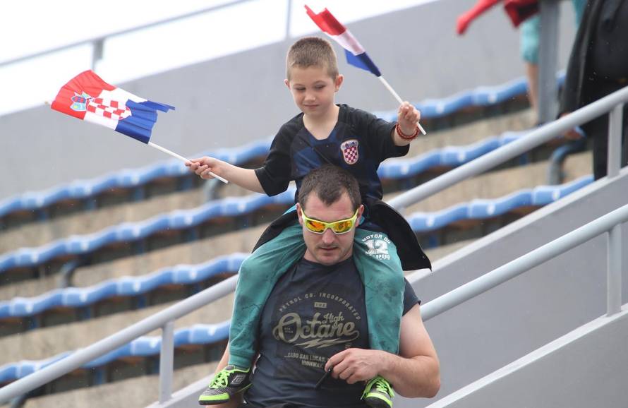 Navija se i sa stijene! Perišić emotivan: Dali ste nam snagu