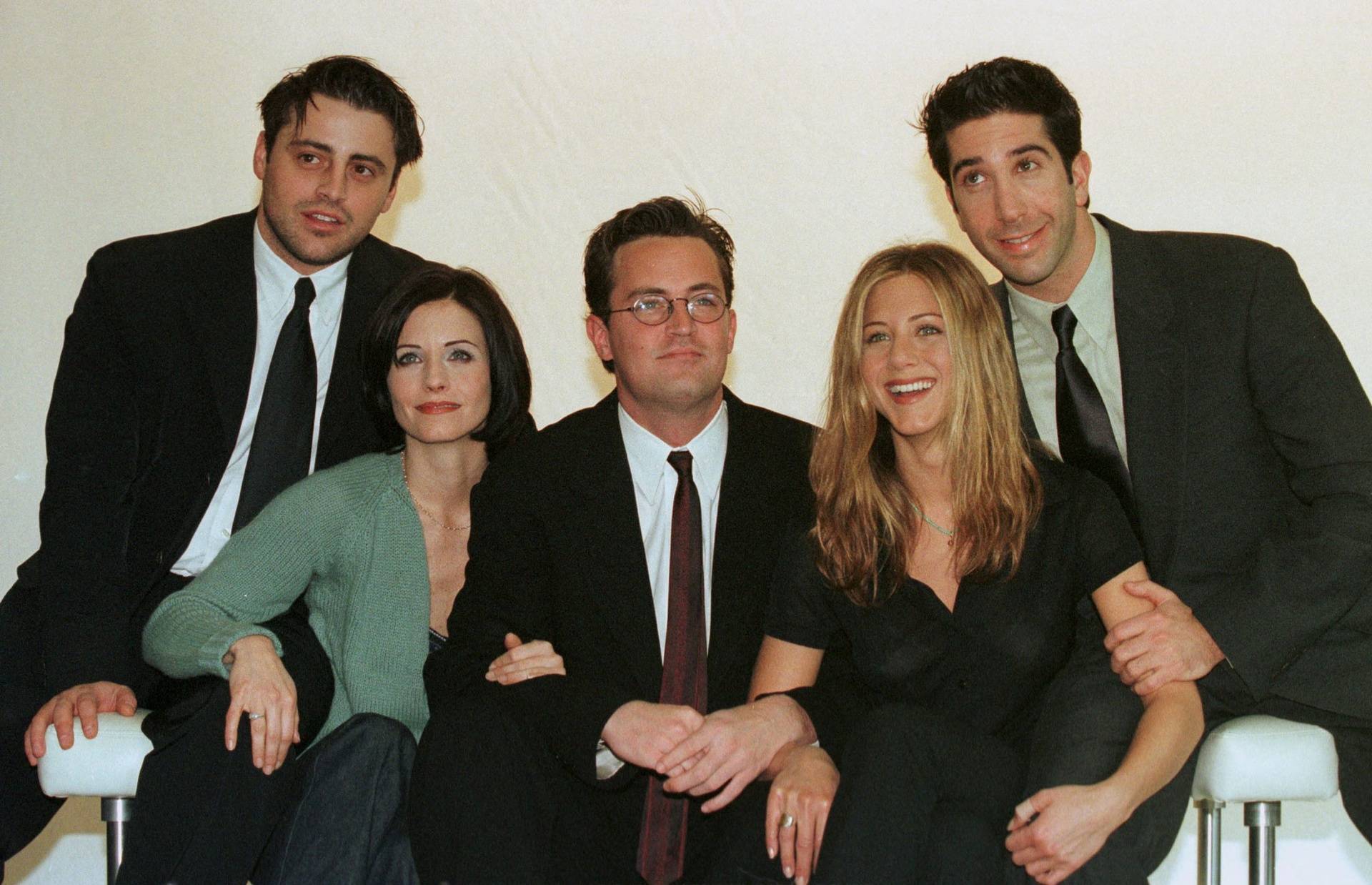 FILE PHOTO: THE CAST OF FRIENDS AT CHANNEL 4 TELEVISION