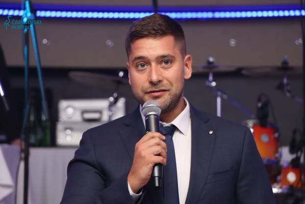 FOTO Dinamo održao Plavu noć u Hercegovini, Bobanu ovacije: 'Ne trebam vam ja da ga volite'