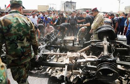 U dvjema novim eksplozijama autobombi ubijeno je 22 ljudi