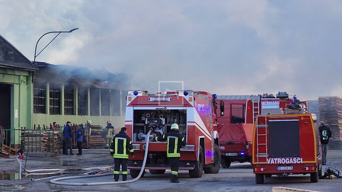 'Već danas svi rade, nitko neće biti višak. Došlo je do kratkog spoja, sve je u pilani osigurano'