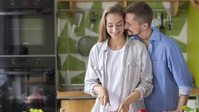 6 malih načina kako pokazati svom partneru da vam je stalo