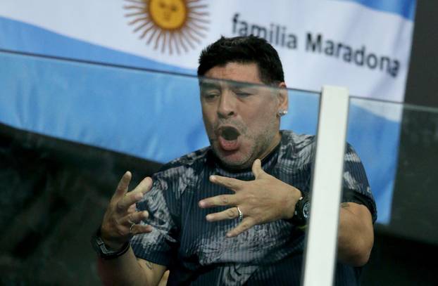 Zagreb: Diego Maradona s djevojkom prati teniski me? ?ili? - Del Potro