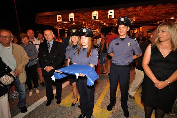 Kaštel: Sve?anost ulaska Hrvatske u EU na granici Istre sa Slovenijom