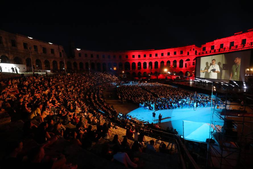 Pula: Predsjednik Milanović sa suprugom Sanjom Musić Milanović na otvorenju 72. Pulskog filmskog festivala