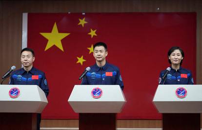 Kina poslala troje astronauta na svemirsku stanicu u izgradnji