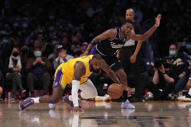 NBA: Sacramento Kings at Los Angeles Lakers