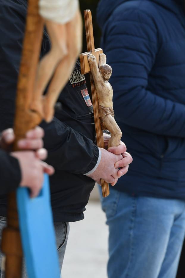 Šibenik: Prve subote u mjesecu moli se muška krunica na trgovima širom Hrvatske