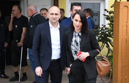 Skandal u MORH-u: Anušićevoj suradnici ukinut cerfitikat NATO-a. Dilala podatke o Milanoviću!