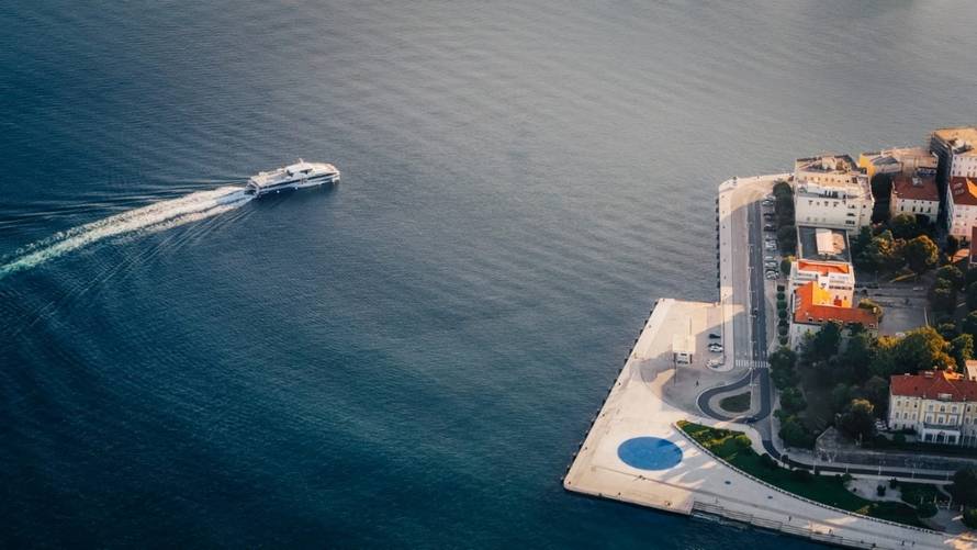 TP Line: More nas dijeli, brodovi spajaju