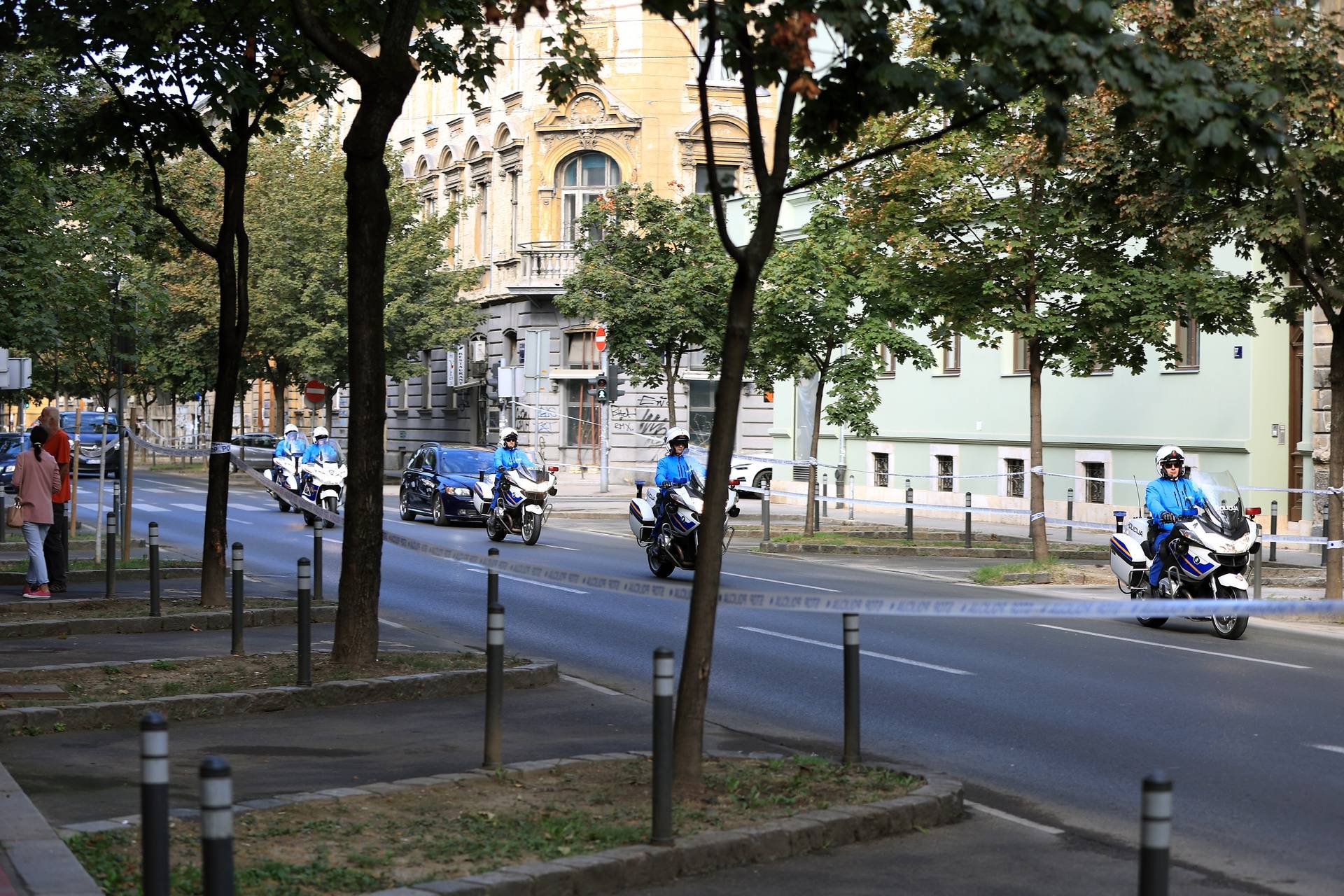 Policija je počela regulirati promet kod Sheratona zbog dolaska Erdogana u Hrvatsku