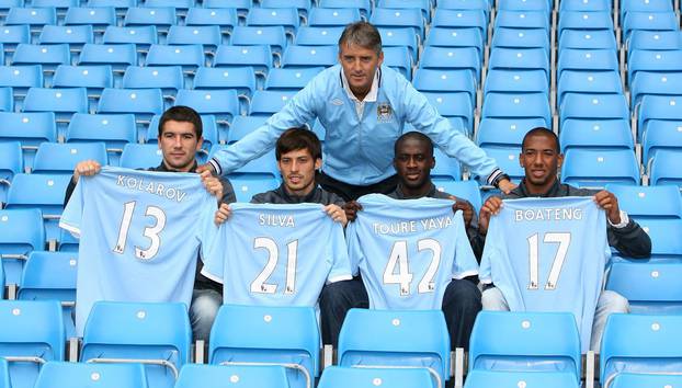Soccer - Manchester City Training Session and Press Conference - City of Manchester Stadium