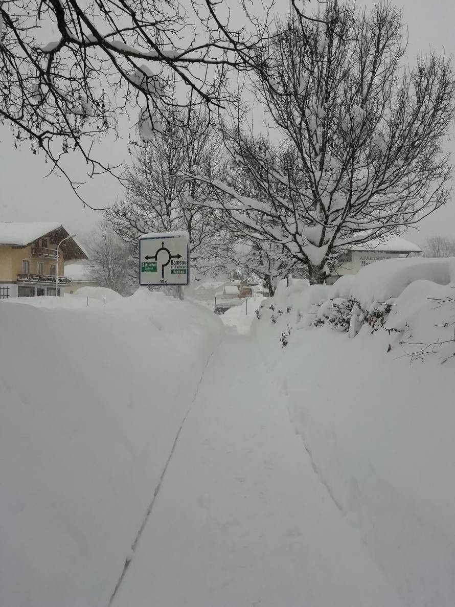 Vapaj zametenih Hrvata: Strah nas je, molimo se da preživimo