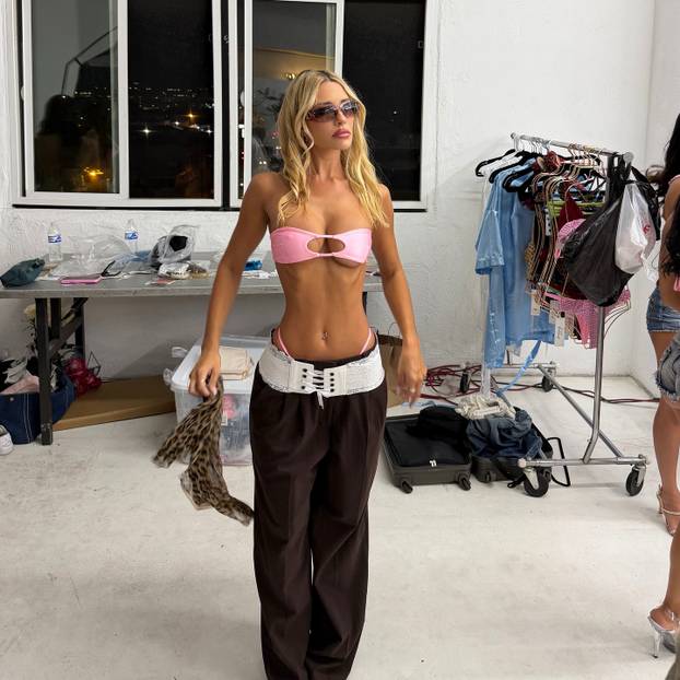 FOTO Zategnuta do savršenstva: Njena izdanja u bikiniju uvijek ostavljaju bez daha