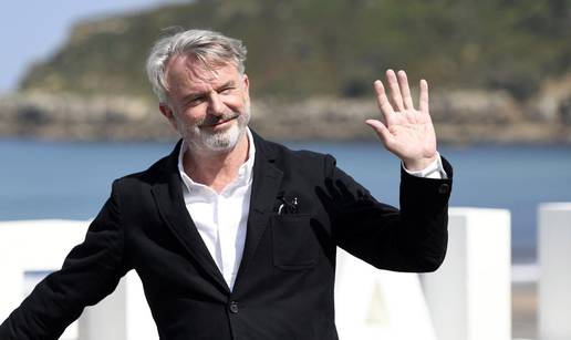 Glumac Sam Neill progovorio o borbi sa zloćudnom bolesti: 'Živ sam i vraćam se na snimanje...'