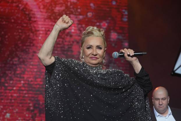 Vesna Zmijanac odr&zcaron;ala je prvi od tri zakazana koncerta u beogradskoj Areni