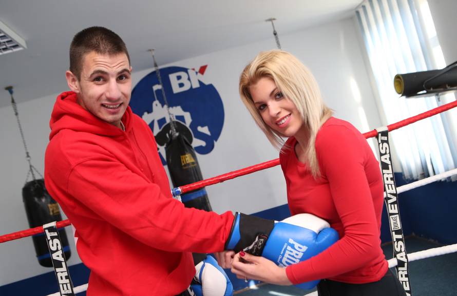 Prosidba u ringu: 'Pokazala si mi što je ljubav i svoje udarce'
