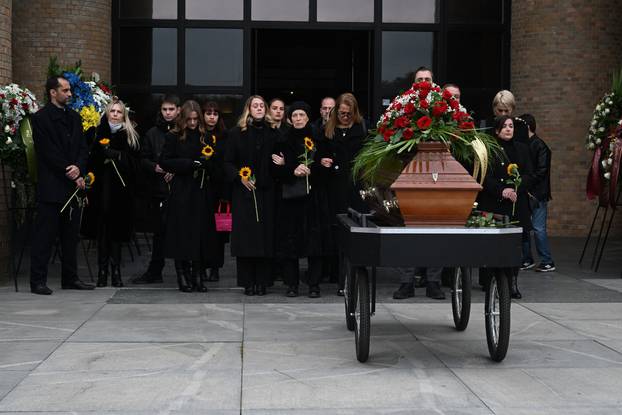 Zagreb: Posljednji ispraćaj Ivana Zvonimira Čička na Krematoriju