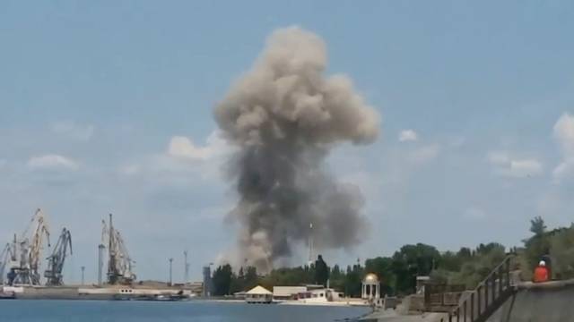 A view of an explosion in Berdyansk