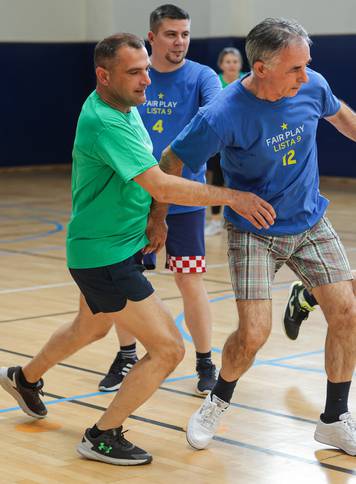 Zagreb: Pupovac kontra Flege, nogometno – fudbalska utakmica Fair play liste br. 9 za EU parlament