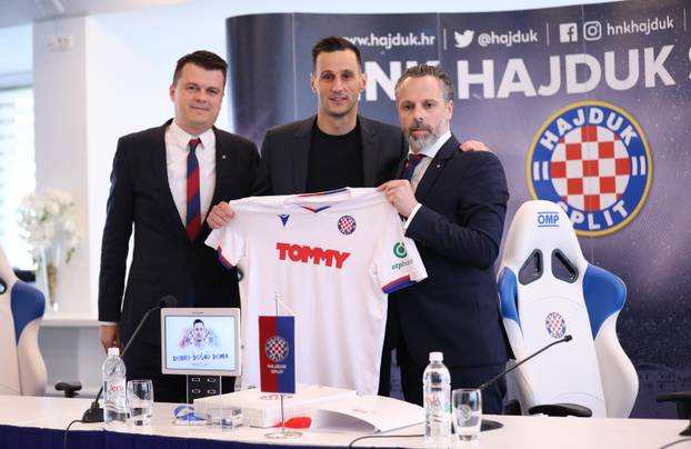 Split: Hajduk predstavio Nikolu Kalini&cacute;a