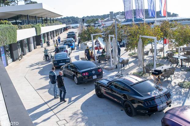 GALERIJA Kultni američki Mustanzi zablistali su u Rovinju