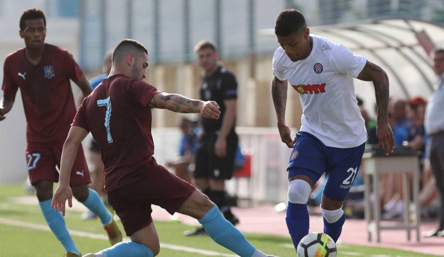 Katastrofa u Splitu! Hajduk je izgubio od Gzire i ispao iz EL-a