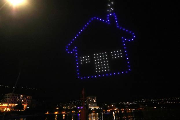 Opatija: Show 140 dronova povodom 140 godina Croatia osiguranja