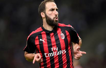 Može li Gonzalo Higuain riješiti 'problem broja 9' u Chelseaju?