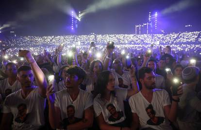 FOTO Tisuće u Izraelu odaju počast za žrtve, Netanyahu obećava 'povratak svih talaca'
