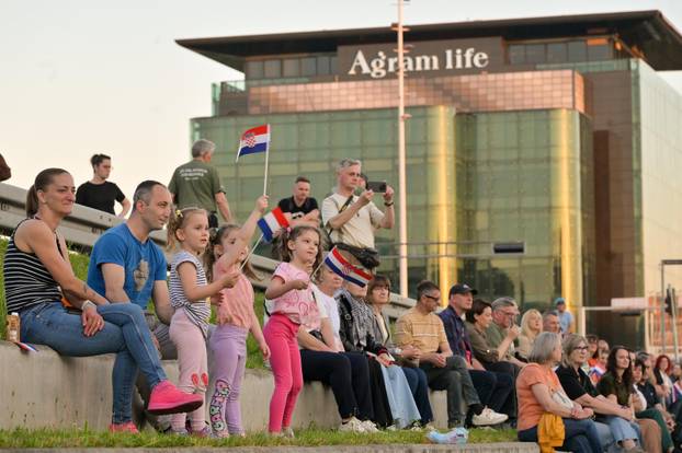 Svečani koncert u Zagrebu povodom 35. obljetnice postrojavanja Zbora narodne garde i ustrojavanja Hrvatske vojske i policije