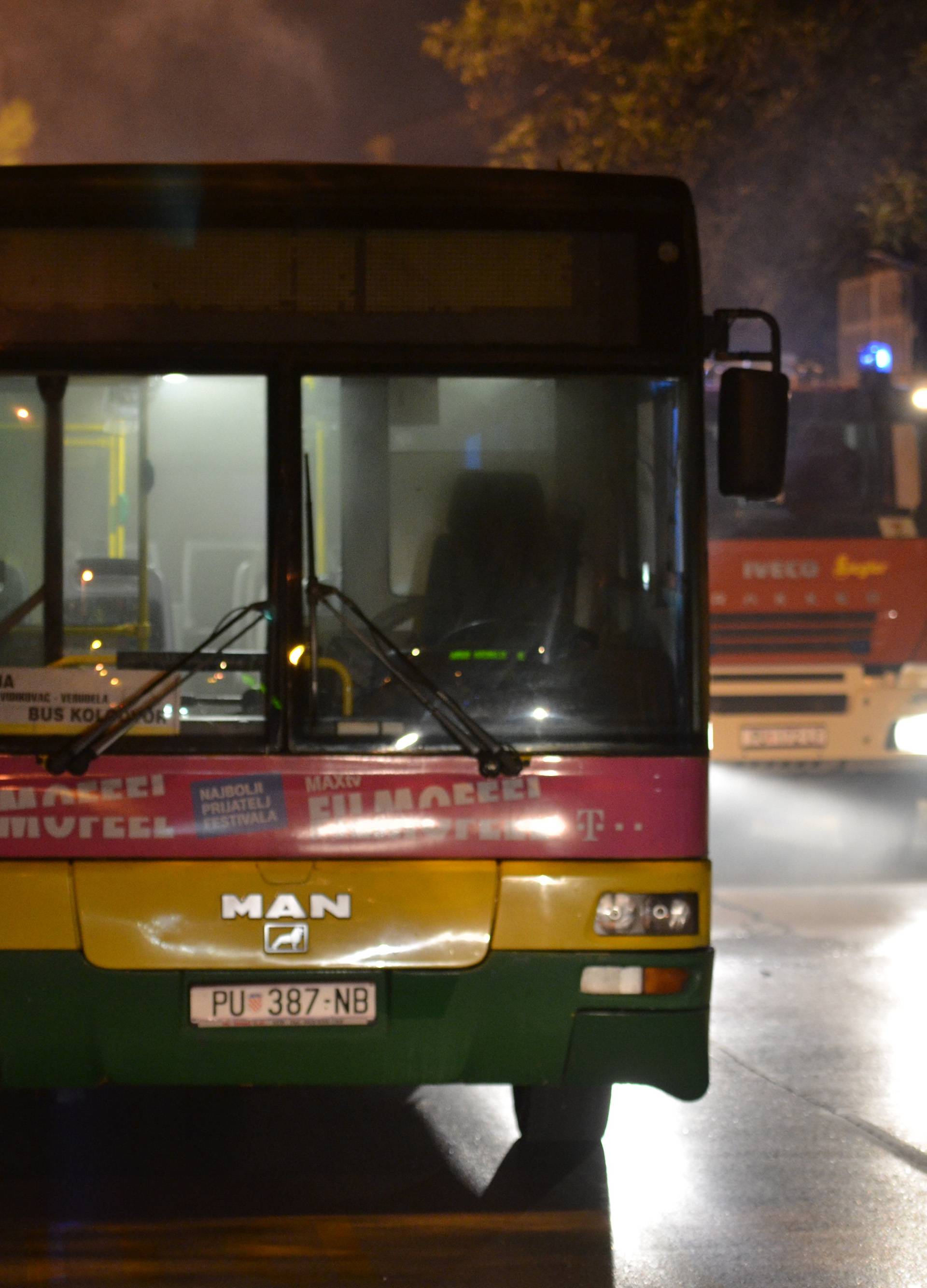 Zapalio se gradski autobus u Puli, srećom nema ozlijeđenih