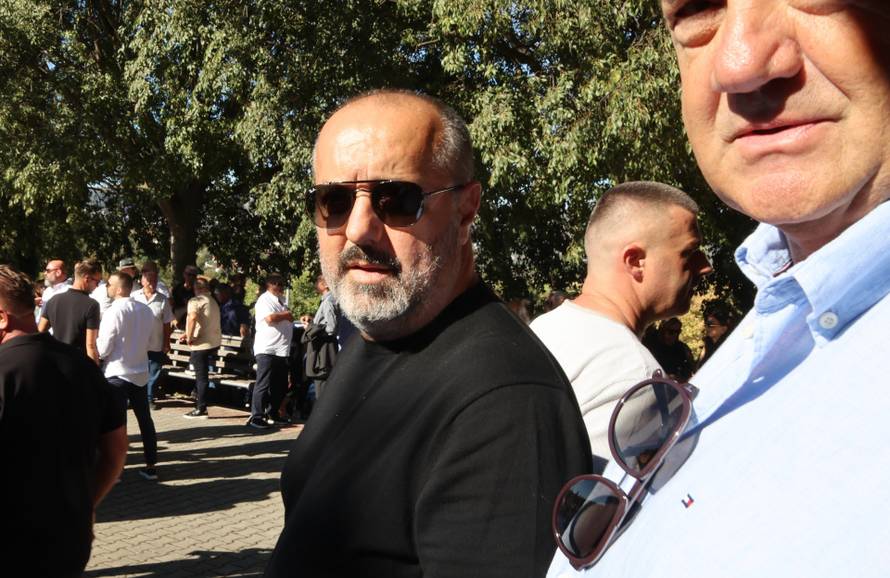 Zmijavci: Posljednji ispraćaj Ivana Gudelja