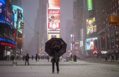 Oluja ipak zaobišla New York: Prazne ulice idealne za 'fotku'