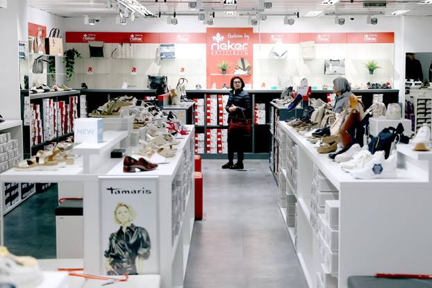 Zagreb: Otvorena NAMA u Radićevoj