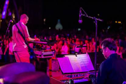 FOTO TBF rasplesao i raspjevao publiku na Splitskom festivalu: Evo kakva je bila atmosfera