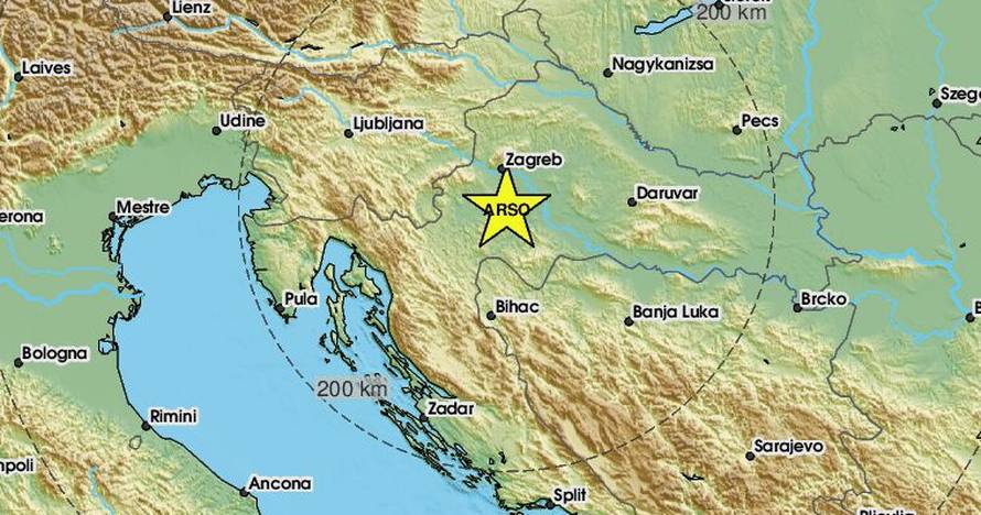 Slabiji potres uznemirio ljude na Baniji: 'Ovaj je bio za buđenje. Kratko i jako mi je streslo kuću'