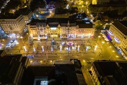 Pogled iz zraka na Advent u Zagrebu