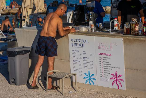 Split: Novootvoreni kafići na Žnjanskom platou: Gaal i Central Beach