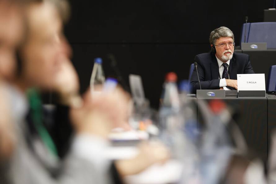 EP-161231A_DEVE_DROI_AFET