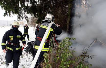 Zagreb: Planula napuštena kuća, ozlijeđenih nije bilo