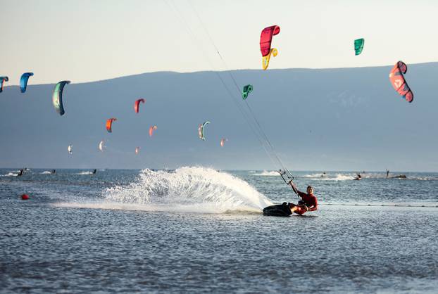 Ušće Neretve je postalo raj za kitesurfere i top destinacija, a za sve je zaslužan mladi Lovre