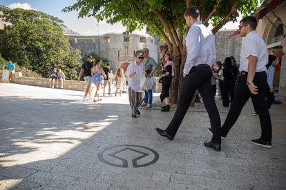 FOTO Dubrovnik pun turista