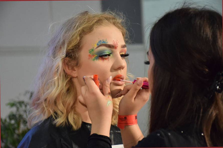 Prazna kozmetička torbica? Imamo rješenje!